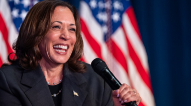 Kamala Harris consiguió el respaldo suficiente de delegados para su candidatura demócrata