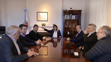 Por más seguridad: Bevilacqua, junto a otros intendentes vecinalistas, se reunieron con la ministra Bullrich