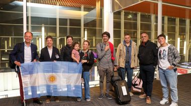 Regresó a Buenos Aires el personal de la Embajada Argentina en Venezuela junto a sus familiares