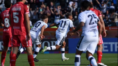 Unión de Santa Fe enfrenta a Deportivo Riestra y Gimnasia a Argentinos Juniors