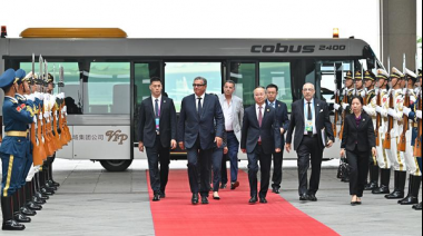 Xi recibe a líderes africanos y elogia lazos modelo entre China y África antes de gran cumbre