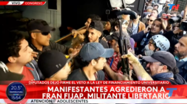 Agreden a militante libertario en la inmediación del Congreso con máxima violencia