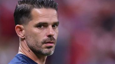 Fernando Gago ya está en el país y comienza su ciclo como DT de Boca