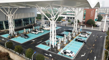 China reporta gran aumento de instalaciones de carga de vehículos eléctricos