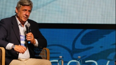 Nicolás Pino: "Hay intendentes que cuando no les alcanza la guita suben más los impuestos”