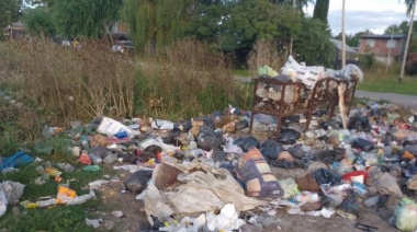 Vecinos de Olmos denuncian basurales e inacción de la gestión de Julio Alak