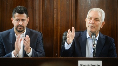 Alak hizo eje en inversiones en obras públicas en la inauguración del año legislativo, y opositores reclamaron por la inseguridad