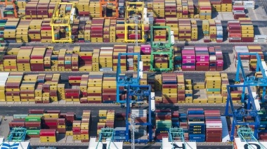 China eleva a 125% aranceles adicionales sobre productos importados de Estados Unidos