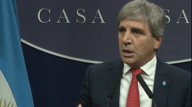 El Gobierno anuncia las medidas para incentivar el uso de los dólares