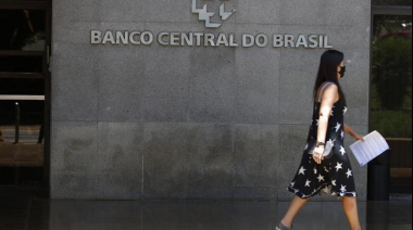 Mercado financiero reduce expectativa de crecimiento económico e inflación en Brasil en 2025