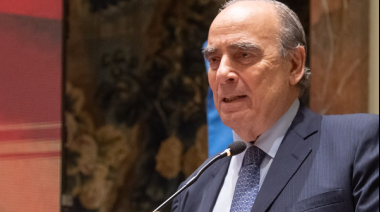 Francos dijo que no habrá devaluación, aunque admitió que hay sectores que presionan para que se genere
