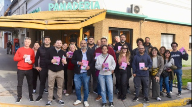 Tilos y diagonales: Fuerza Patria y Somos profundizan contactos vecinales, y libertarios apuestan a Milei