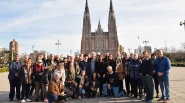 María Eugenia Talerico llevó el mensaje de Potencia a La Plata y escuchó las demandas de los vecinos