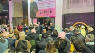 Nicoletti encabezó la apertura de un nuevo local de Somos Buenos Aires en el centro platense