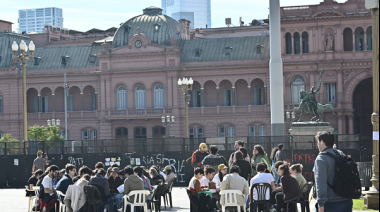 Los docentes universitarios rechazan el veto de Milei con paro y movilización
