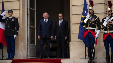 Presidencia de Francia informa que dimite nuevo primer ministro