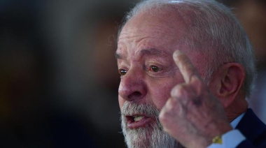Lula dice que dialoga con Trump en un ámbito de respeto y critica a los "lamebotas"