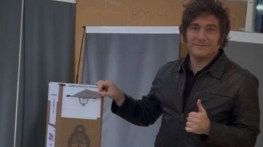 Voto el Presidente sin hacer declaraciones