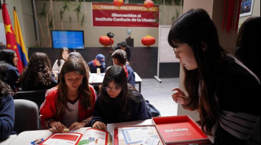 Capital colombiana alberga celebración del Día Mundial de las Ciudades y la ceremonia de entrega del Premio Shanghai