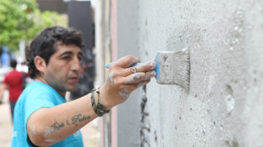 “Ciudad Limpia”: la Municipalidad puso en valor más de 8 mil fachadas, persianas y mobiliario