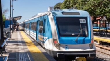 El Tren Sarmiento funciona con demoras y cancelaciones tras el descarrilamiento de ayer