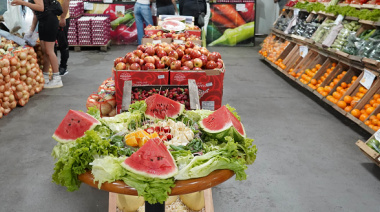 Promociones y precios accesibles para las fiestas en el Mercado Bonaerense Fijo La Plata