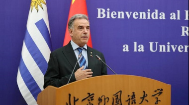 Presidente uruguayo destaca importancia estratégica de relaciones entre Uruguay y China