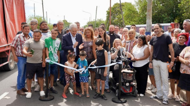 Alak inauguró la pavimentación de una importante zona de Villa Elvira