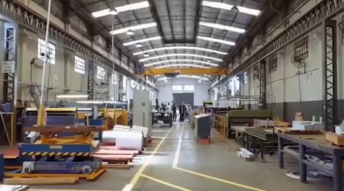 El país productivo bajo un manto de neblina