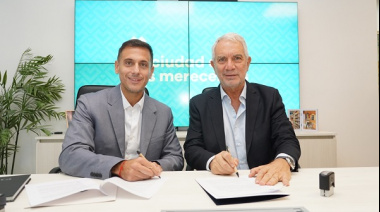 Alak recibió al intendente de Lanús para suscribir acuerdos, y avanza en sus encuentros con pares