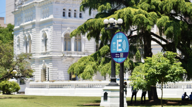 Duelo de proyectos: ¿qué pasará con el estacionamiento medido en La Plata?