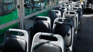 Transporte: "El aumento del 30% hace imposible que las empresas carguen combustible", dice ministro bonaerense