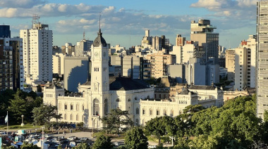 La Plata en alerta comercial: persianas bajas, reclamos y reacomodamientos políticos