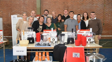 Escuelas de Arrecifes recibieron equipamiento para sus comedores