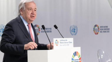 Jefe de ONU pide reapertura de estrecho de Ormuz