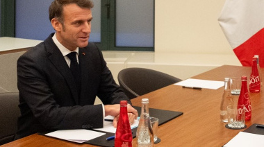 Macron anuncia reanudación de intercambios con Irán después de visita a Andorra