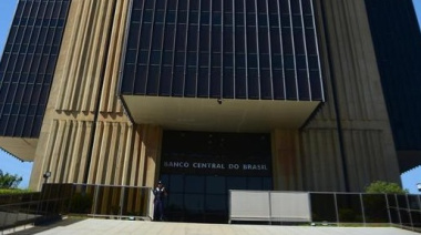 Banco Central de Brasil reduce tasa básica de interés a 14,50 %