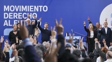 Polémica en La Plata: la oposición estalló contra Kicillof por usar el Pasaje Dardo Rocha para un acto partidario