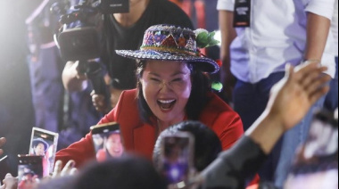 Keiko Fujimori aventaja ligeramente el conteo oficial de la segunda vuelta presidencial de Perú