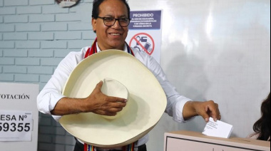 Final de bandera verde en Perú: Ajustadísimo cabeza a cabeza entre Roberto Sánchez (50.015%) y Keiko Fujimori (49.985%)