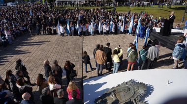 Alak anunció la creación del Museo de la Bandera