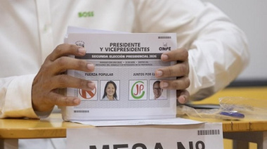 Abren puestos de votación en Colombia para elegir al próximo presidente