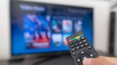 NET TV apuesta por Yuyito González: el debut que cambia su grilla de tarde