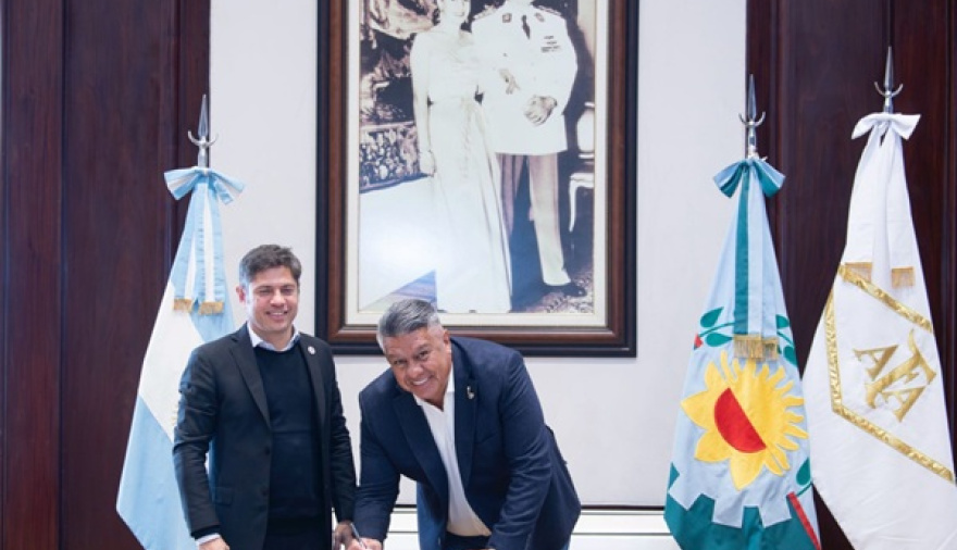 Claudio Tapia y Axel Kicillof rubricaron el convenio por el uso del estadio Único Diego Armando Maradona