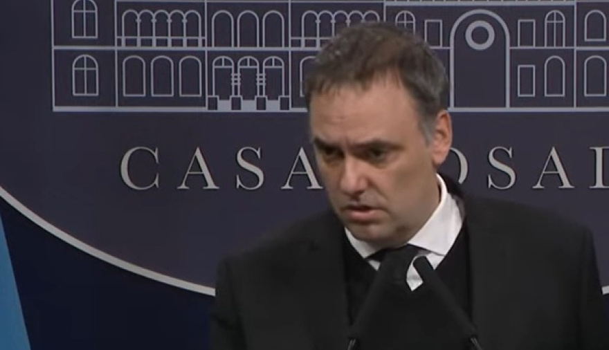 El Gobierno anunció que puso en marcha la privatización de AySA