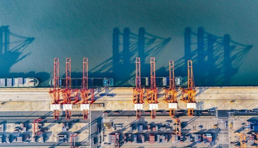 El comercio exterior argentino cerró el año con un superávit de USD 11.286 millones, según datos del INDEC