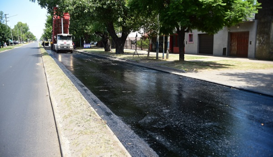 La Municipalidad de La Plata impulsa obras viales sobre la avenida 66 y en zonas clave de la ciudad