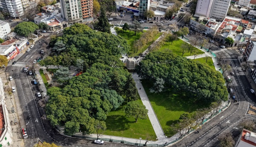 Tiempo nuevo en La Plata: volver a encontrarnos en lo público