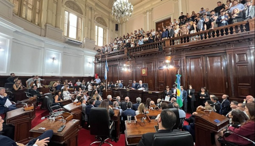 Alak inauguró las sesiones con superávit fiscal y una fuerte apuesta a la seguridad