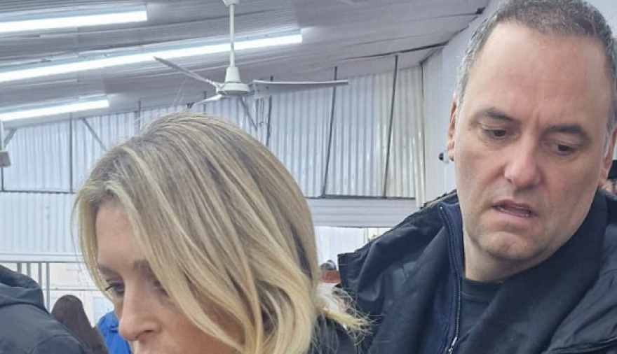 Adorni pone en duda la "moral" libertaria